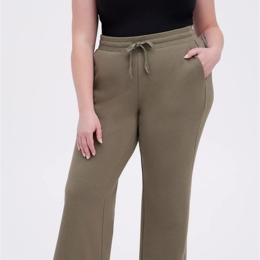Torrid Olive Ultra Soft Fleece Flare Pants Size 0 or 12